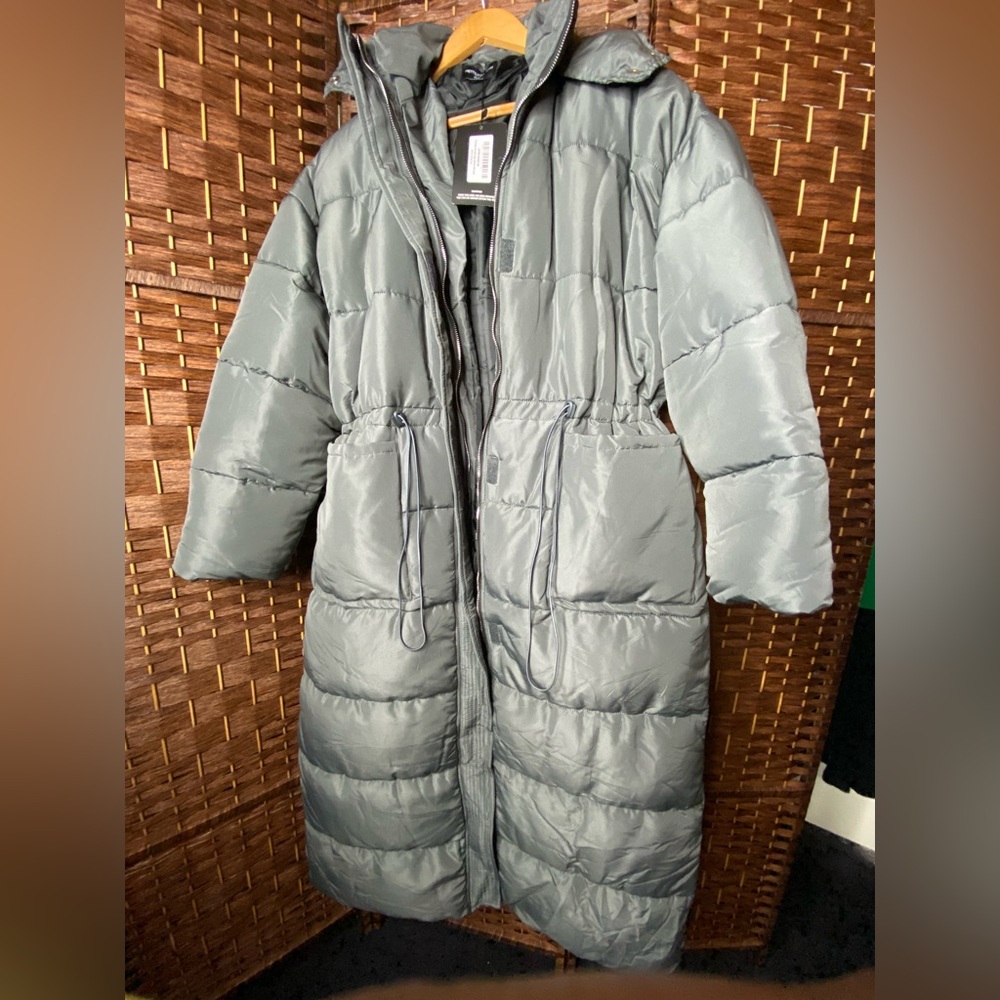Women's Gray Puffer Coat